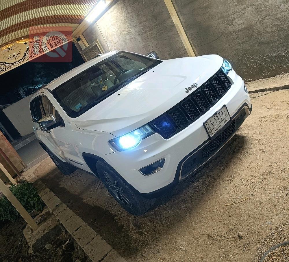 جيب جراند شيروكي